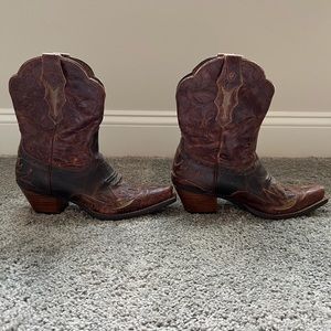 ARIAT, size 8, cowgirl boots